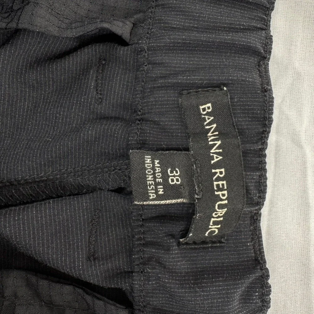 Banana Republic Performance Chino Shorts Mens 38 Black Elastic Back Tech Stretch